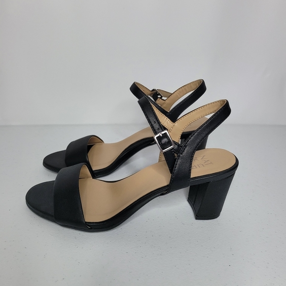 Naturalizer NWOT Bristol Black Ankle Strap Sandals - Picture 4 of 10